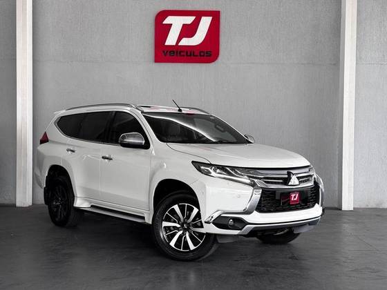 MITSUBISHI PAJERO SPORT 2.4 16V MIVEC TURBO DIESEL HPE AWD AUTOMÁTICO